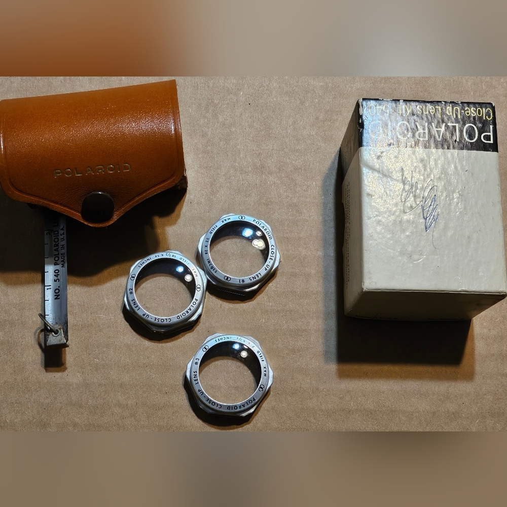 Polaroid Close up Lens Kit #540 with Measuring Tape In Case & Box